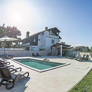 Paolija Apartment