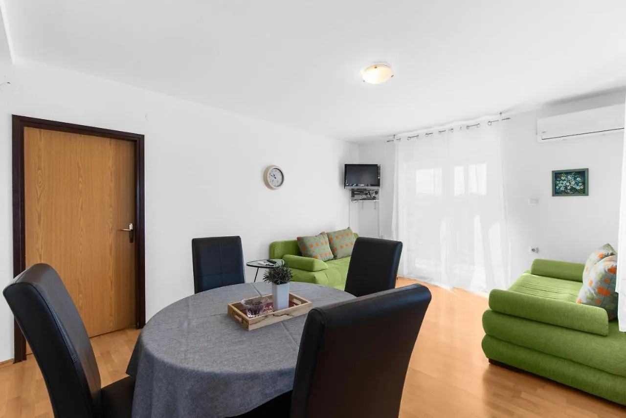 Apartments Morena Novigrad