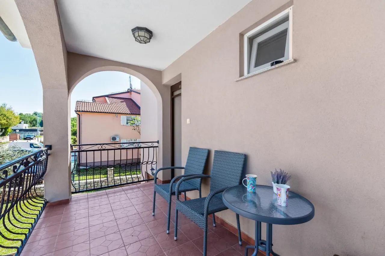 Apartments Morena Novigrad   Novigrad (Istria)