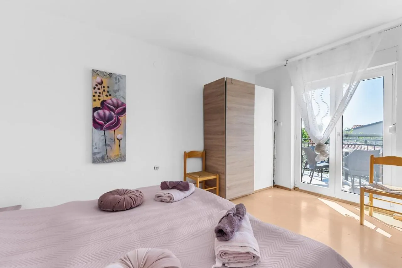 Apartments Morena Novigrad  0*, Novigrad (Istria) Croatia