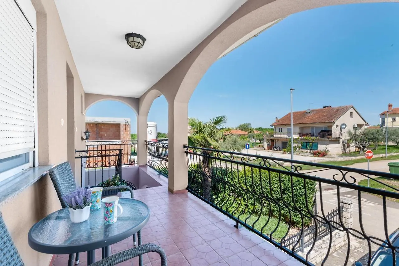 Apartments Morena Novigrad